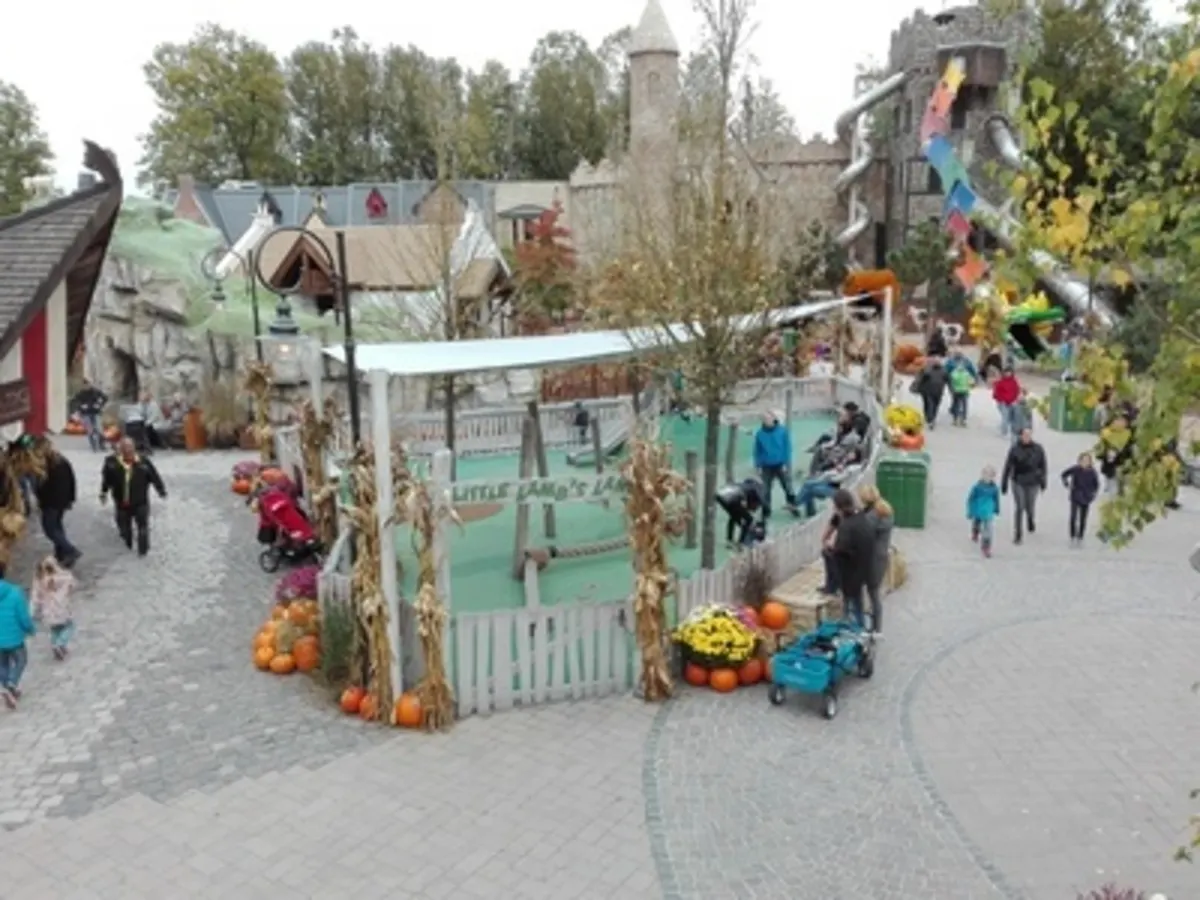 Little Lamb´s Land