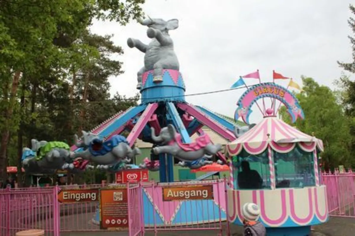Flying Elephant