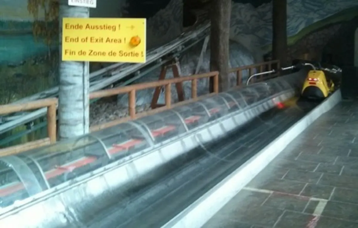 SpaceRunner