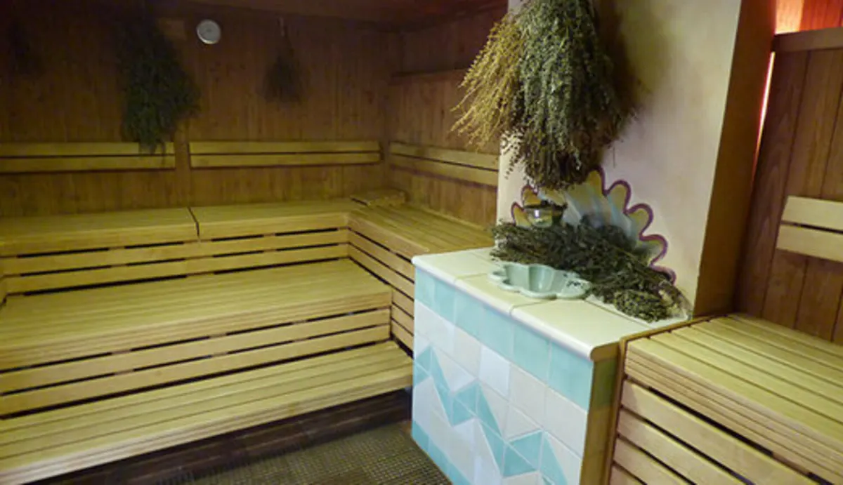 Kräutersauna 60°C