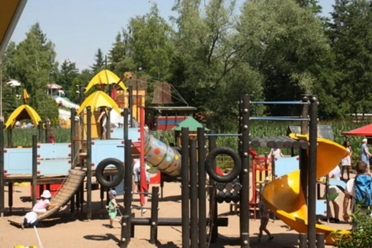 Kiddie-Land & Wasserspielplatz