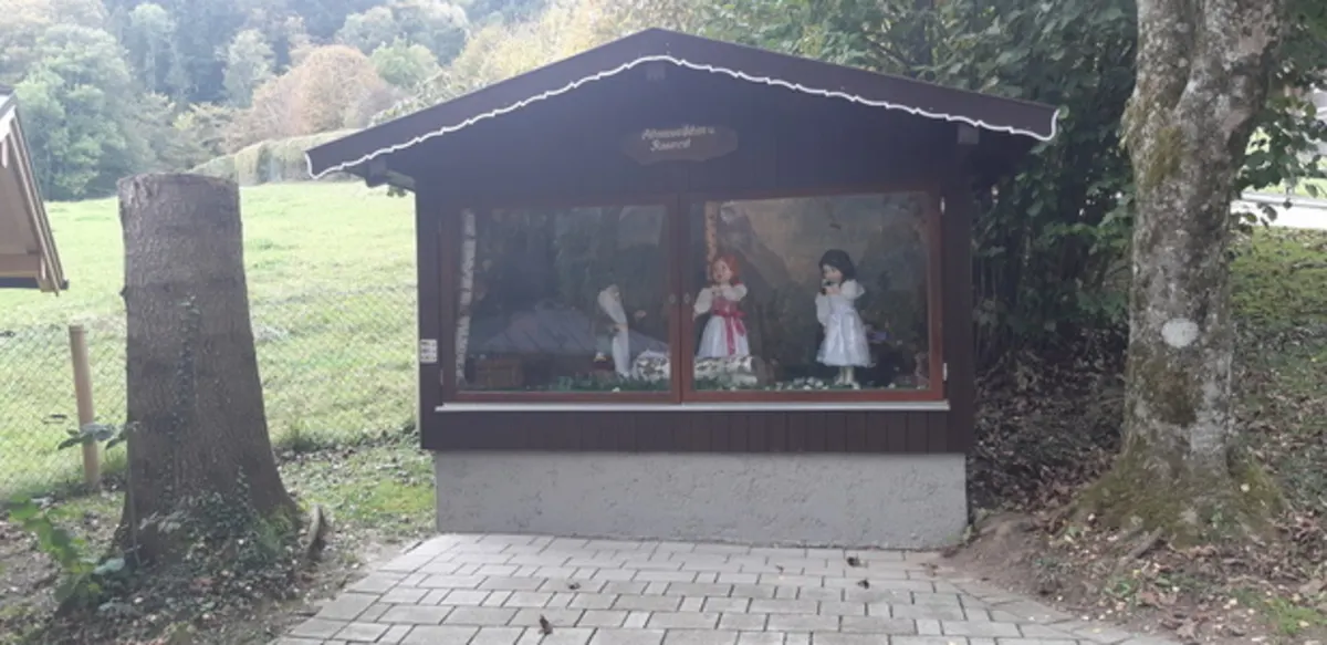 Schneeweißchen & Rosenrot