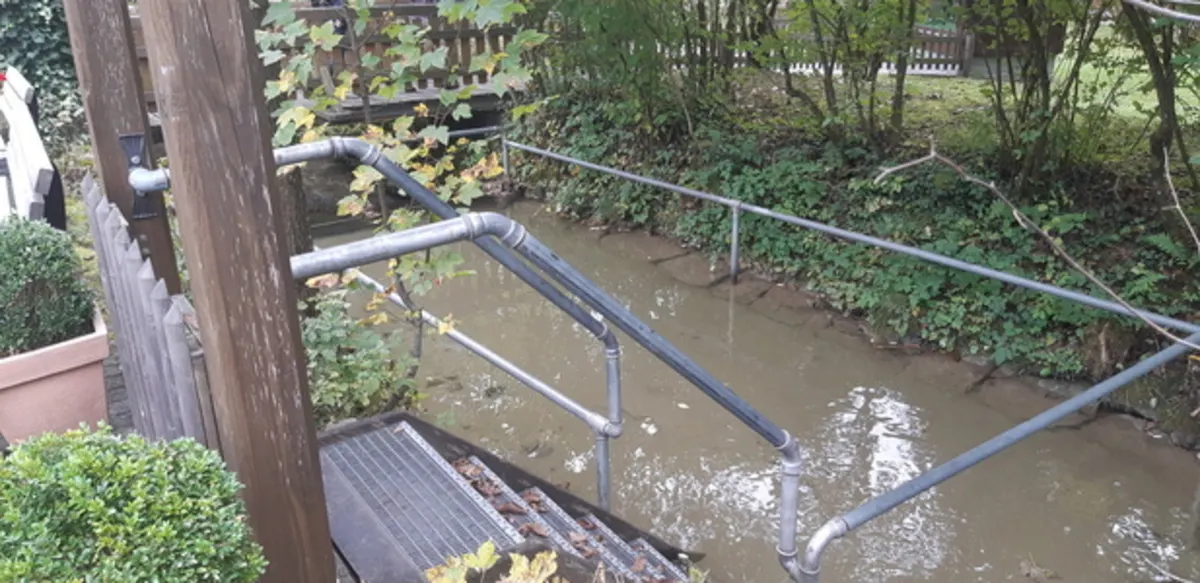 Wassertretbecken