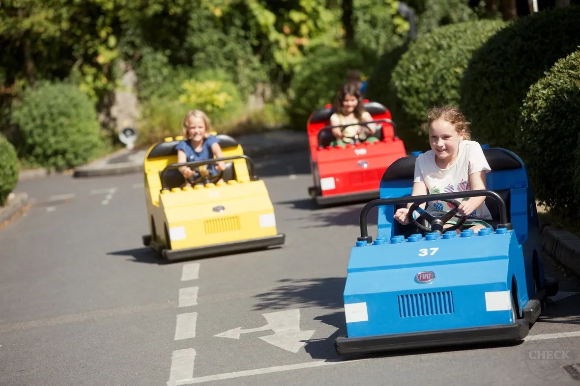 LEGO City Driving School