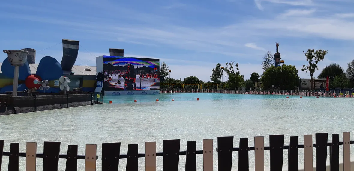 Cinepiscina
