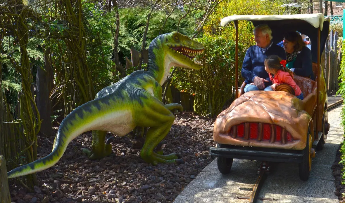 Dino Tour