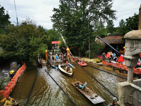 Big Mountain Splash