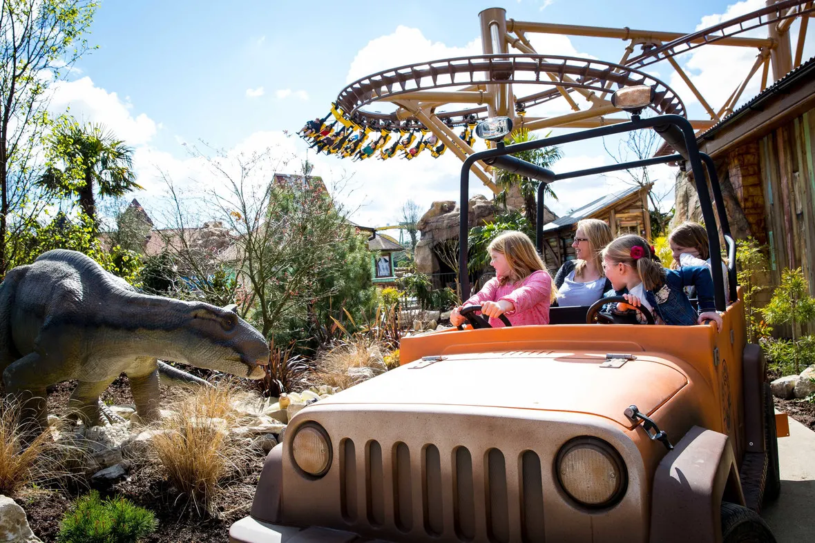 Dinosaurier Tour (Foto: Paultons Park)