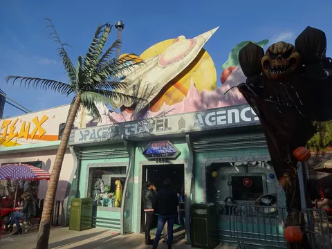 Eingang Spatiale Experience - Nigloland