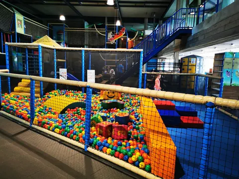Indoor Spielplatz