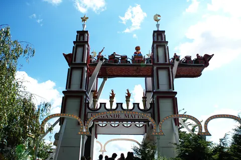 Flygande Mattan (Foto: Gröna Lund)
