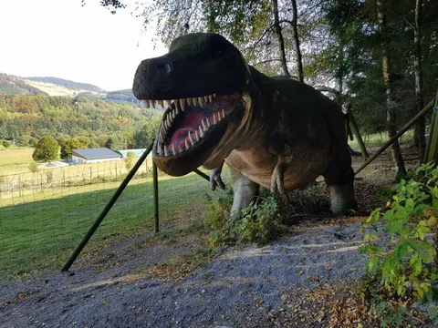 Dinos